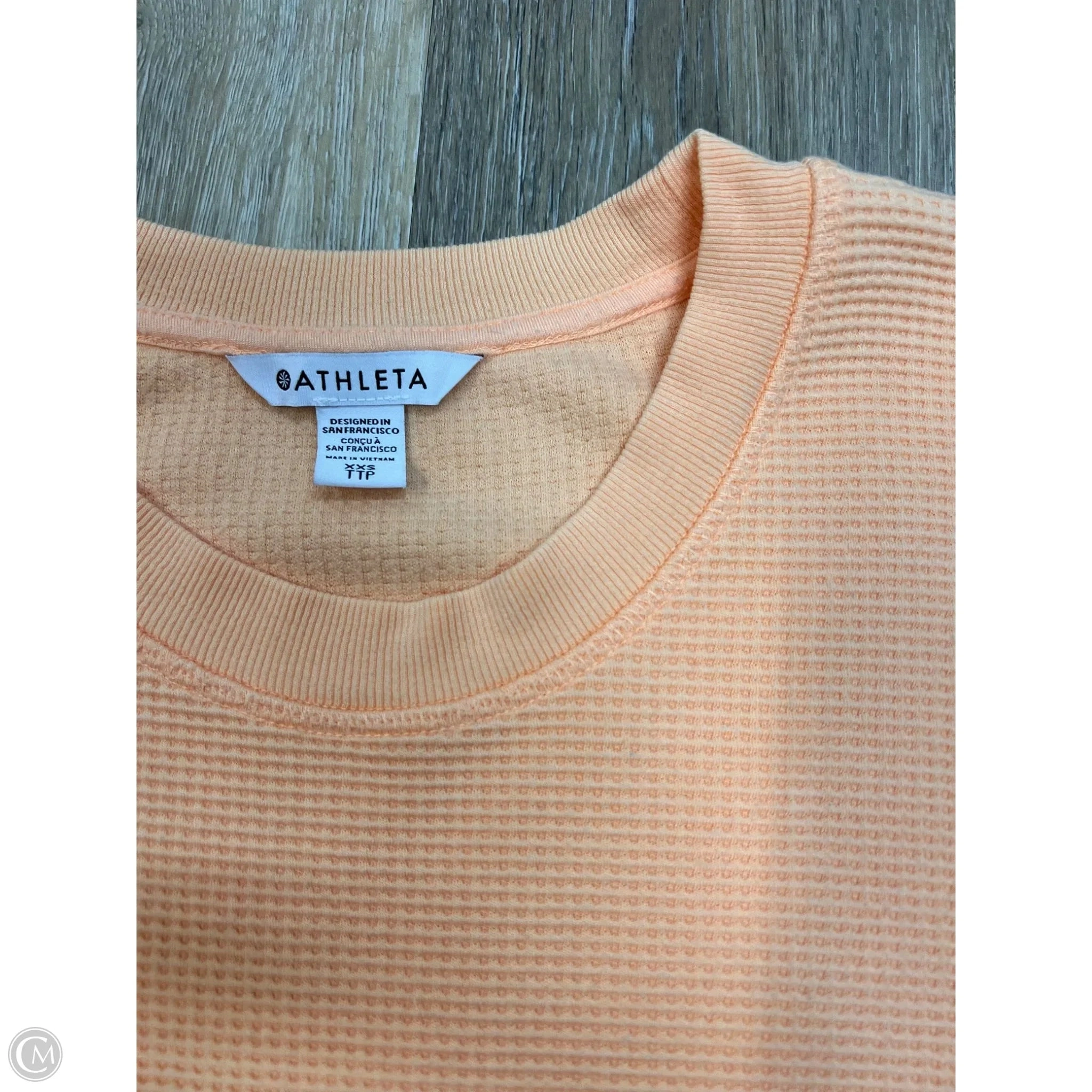 Athletic Top Long Sleeve Collar By Athleta In Orange, Size: Xxs