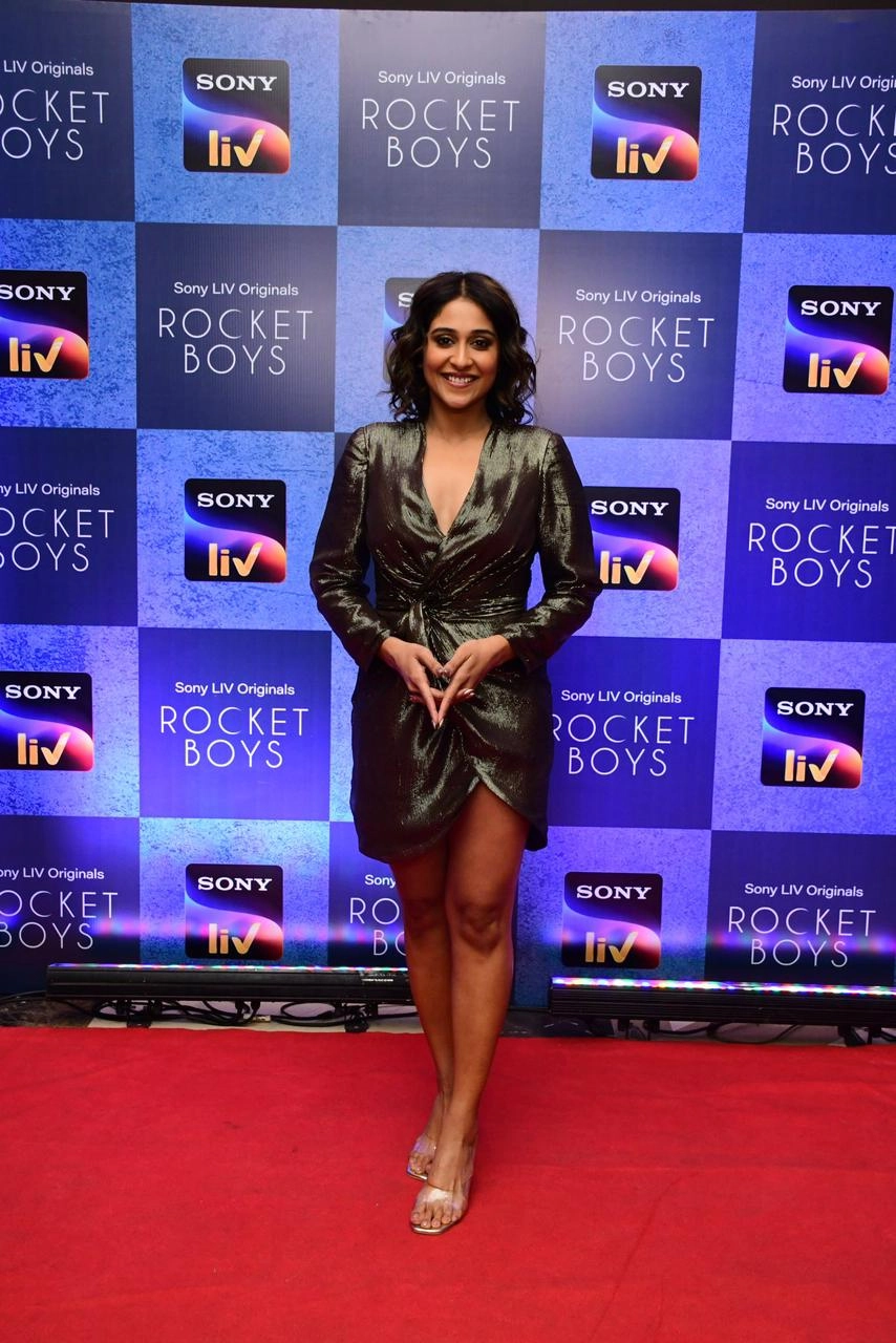Regina Cassandra in Nirmooha's Brown Lurex Overlapping Draped Dress from the Ancienne Collection