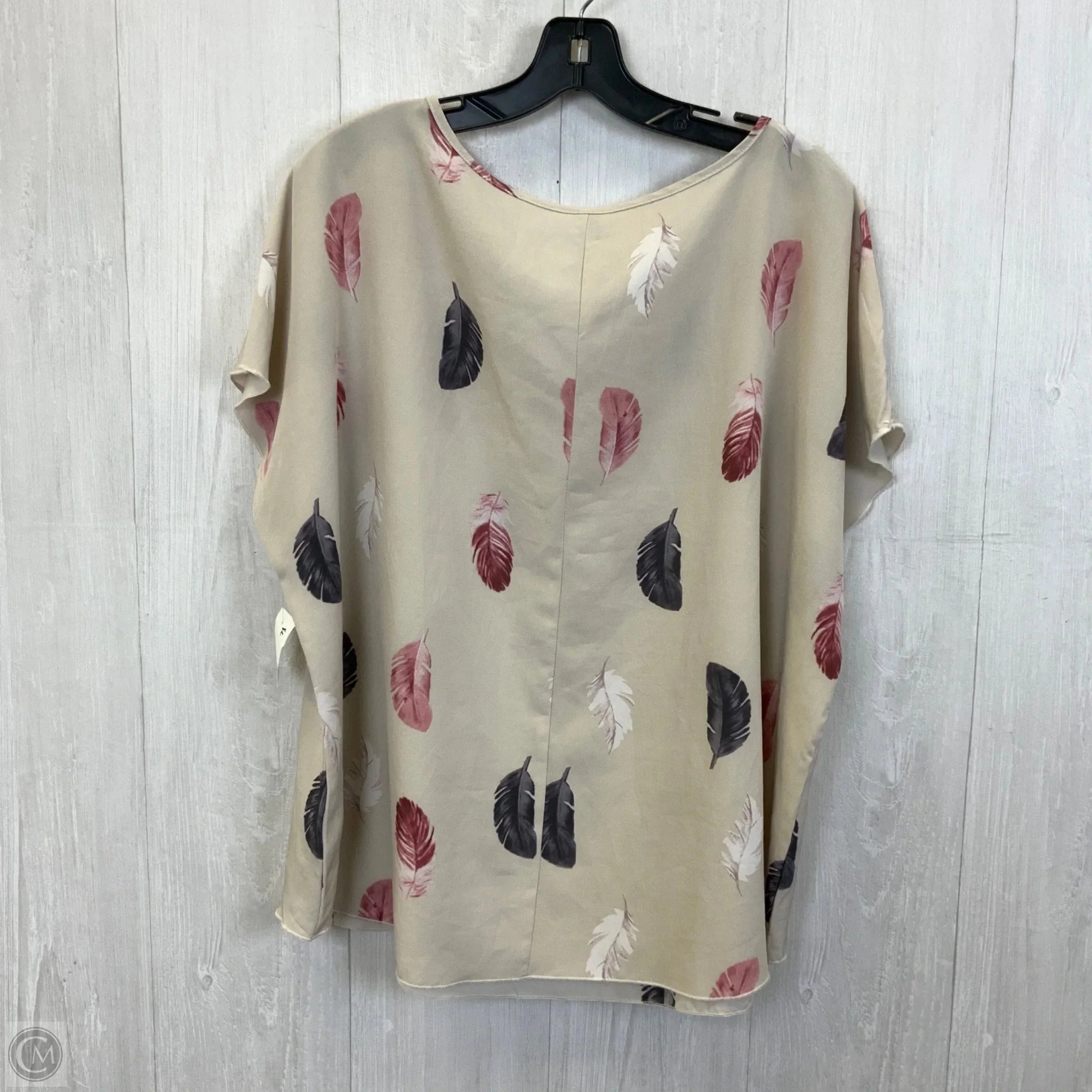 Tunic Sleeveless By Shein In Beige, Size: 3x