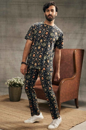 Zahra Printed T-shirt & Track Pant Set